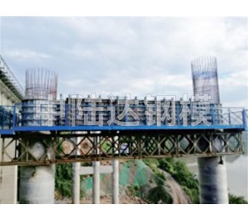 昆明桥梁钢模板施工中的常见安全隐患有哪些？如何避免？