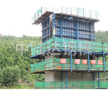 云南液压爬模在工程建设中的作用是什么？